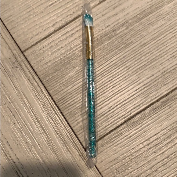 slmissglam Makeup Slmissglam E6 Angled Eye Glitter Brush Poshmark